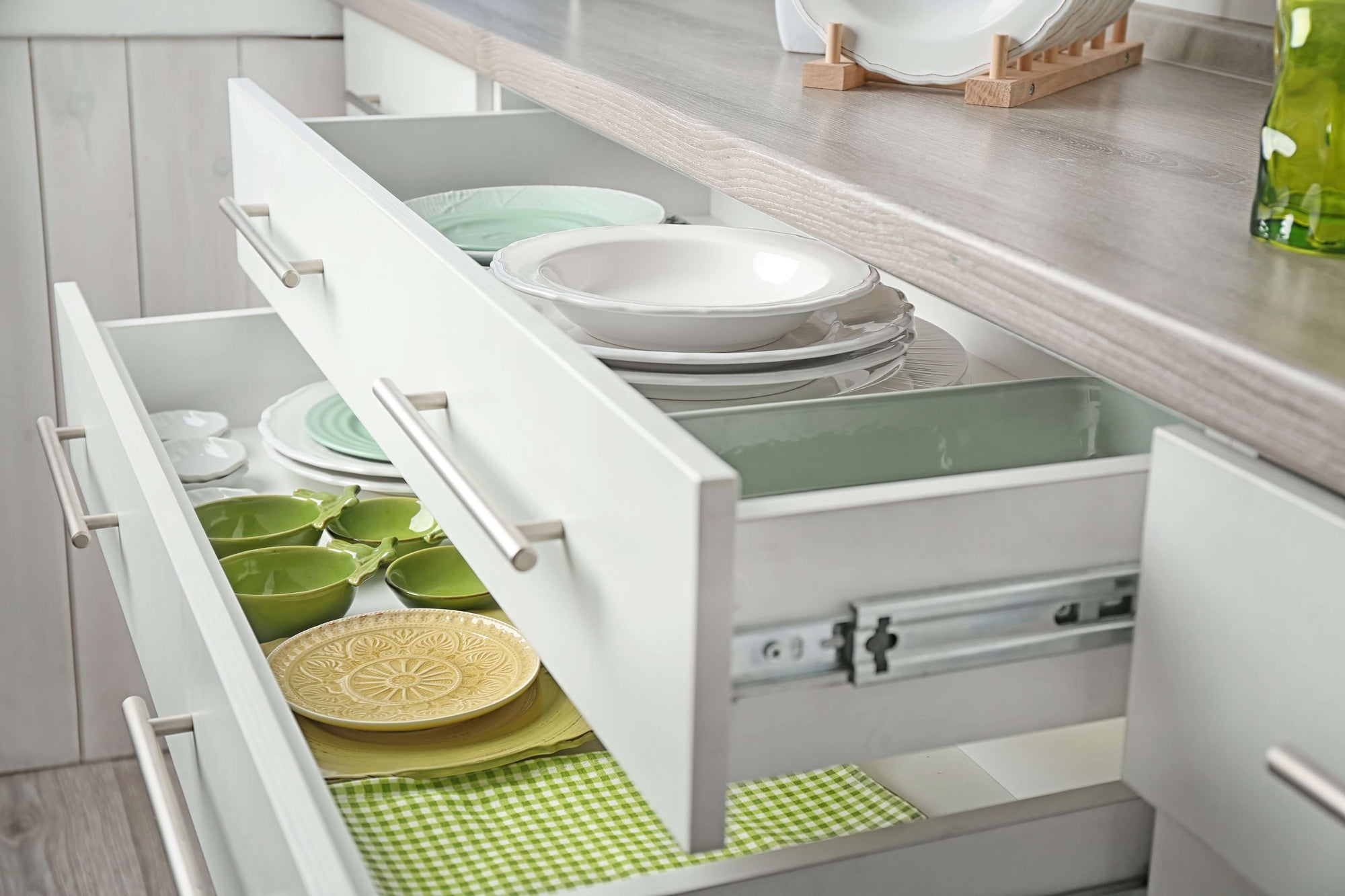 Easy and Creative Kitchen Storage Solutions