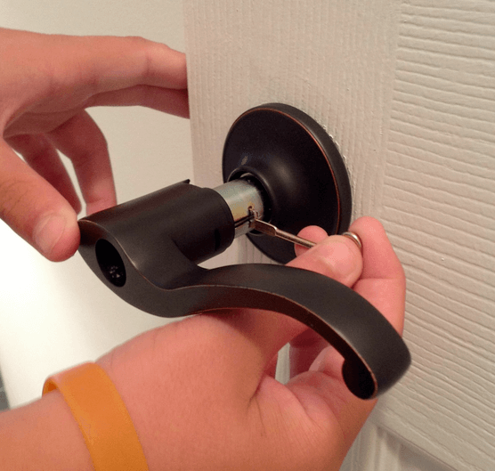 How To Reverse A Keyed Entry Door Lever