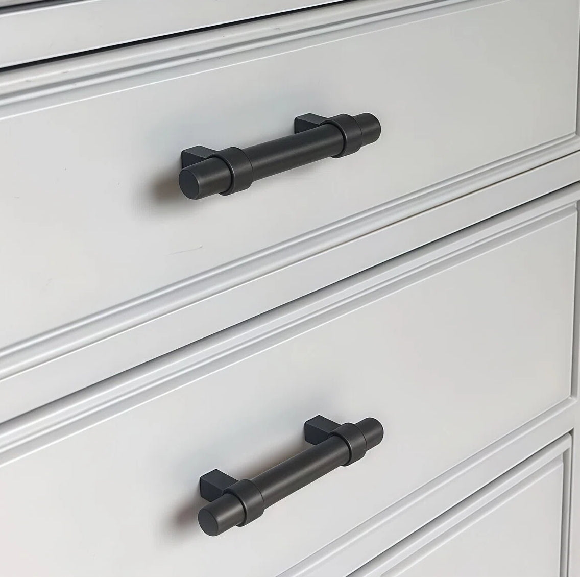 Cosmas 161-2.5FB Flat Black Euro Style Bar Pull