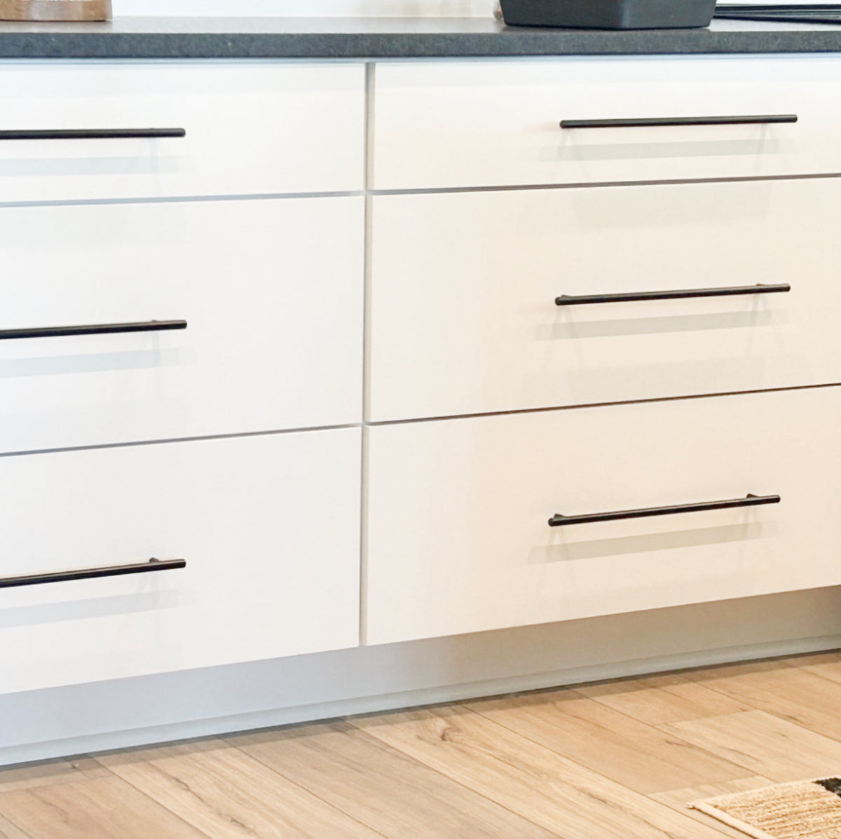 Cosmas 305-224FB Flat Black Euro Style Bar Pull