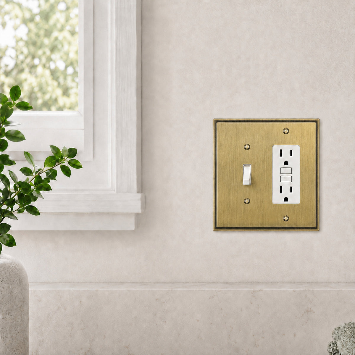 Harmon Antique Brass Single Toggle / Single Decora Soft Modern Switchplate Cover