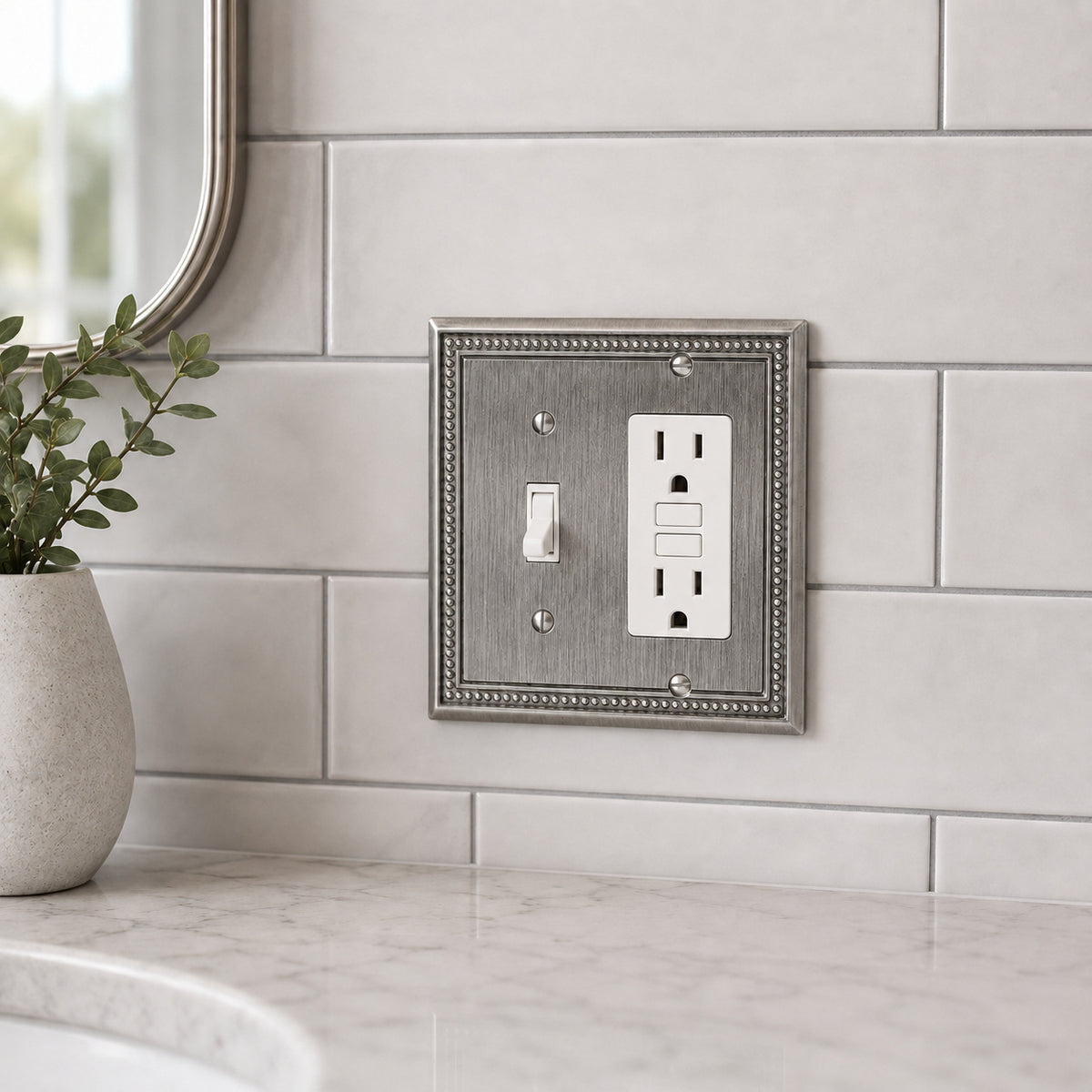 Harmon Heirloom Silver Single Toggle / Single Decora Decorative Switchplate Cover