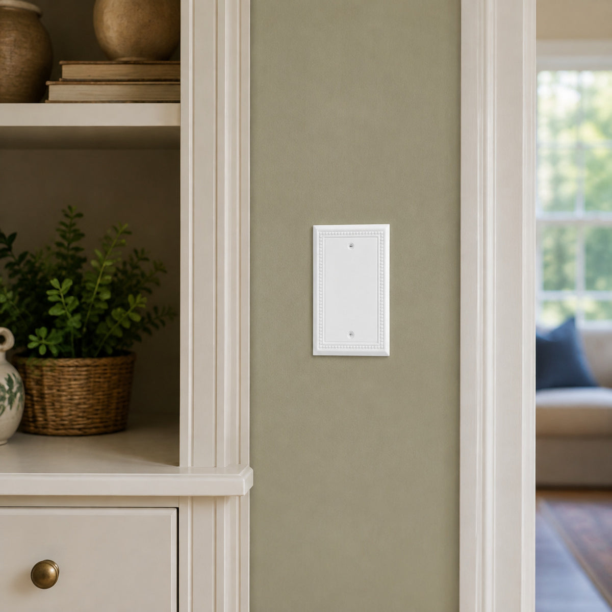 Harmon White Single Blank Decorative Switchplate Cover