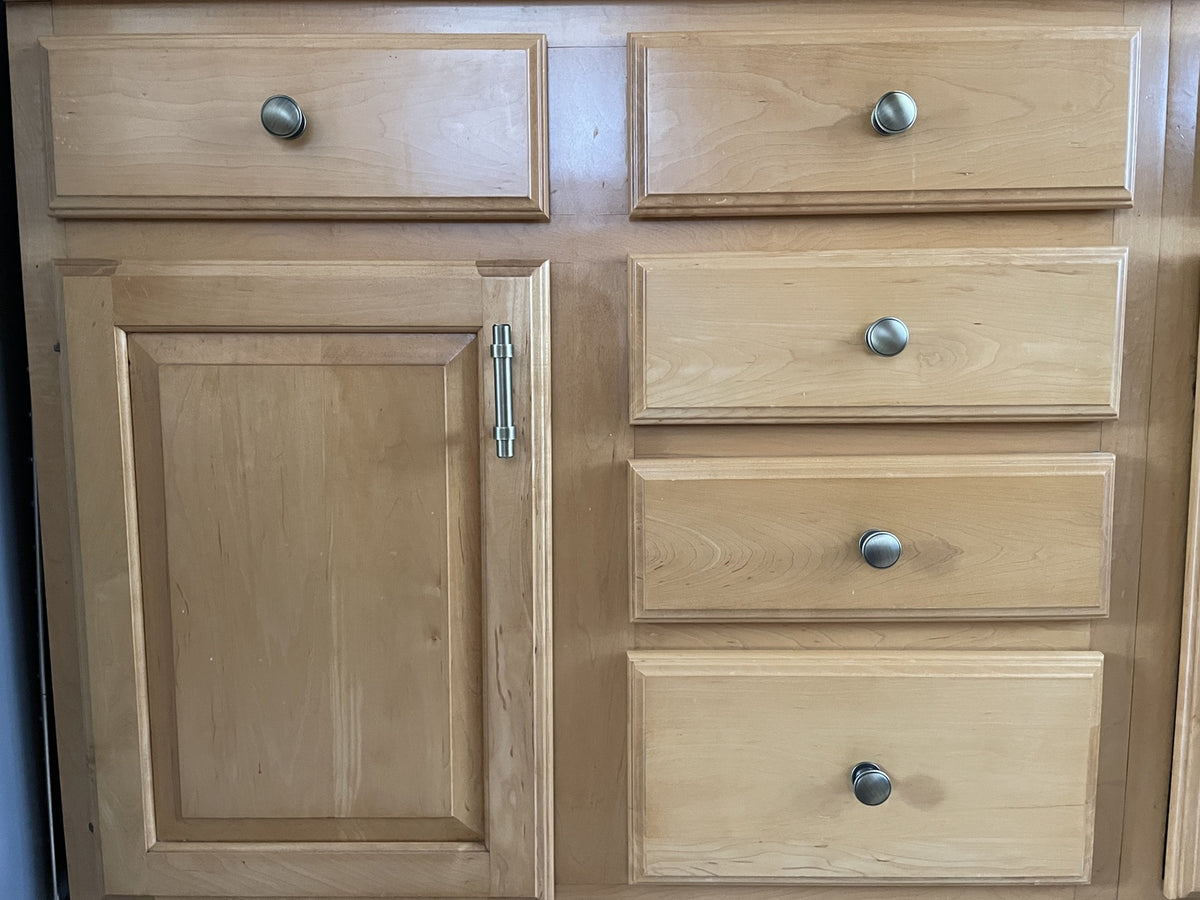 4702BAB Brushed Antique Brass Cabinet Knob