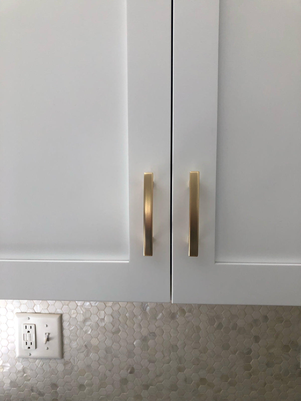 Cosmas 5235BG cabinet pulls
