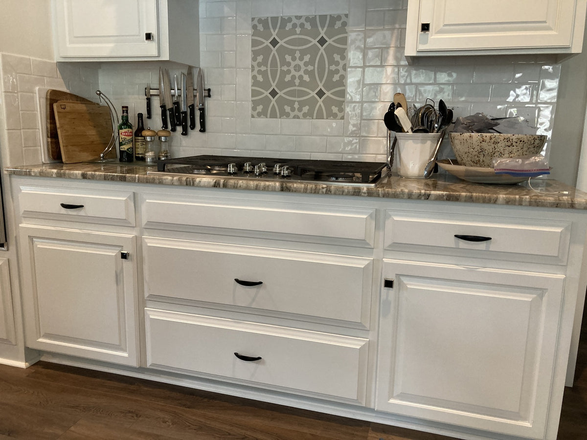 Cosmas 6003-96FB Flat Black Cabinet Pull