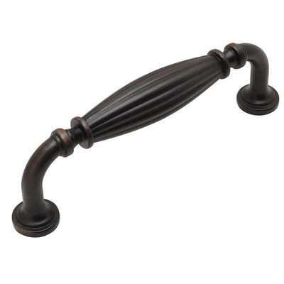 Three and three quarters inch hole spacing drawer pull with an oval form in the middle
