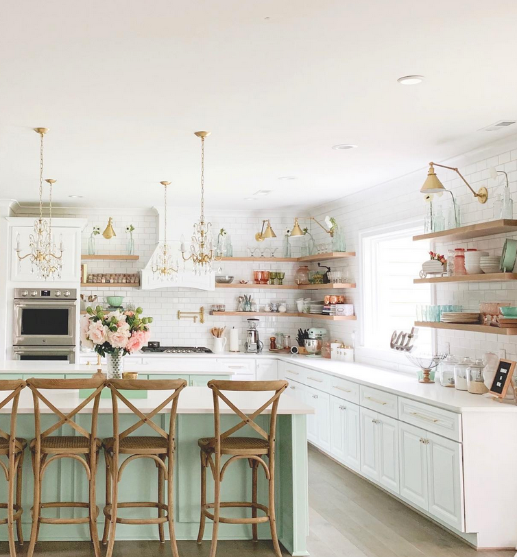 Cosmas 305-192BB Brushed Brass Euro Style Bar Pull