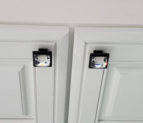 Cosmas 5883ORB-C Oil Rubbed Bronze &amp; Clear Glass Square Cabinet Knob