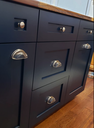 Glass cup pulls deals