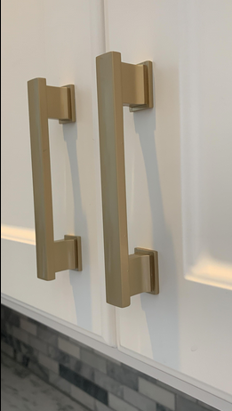 Cosmas 702-4GC Gold Champagne Contemporary Cabinet Pull - DoorCorner.com